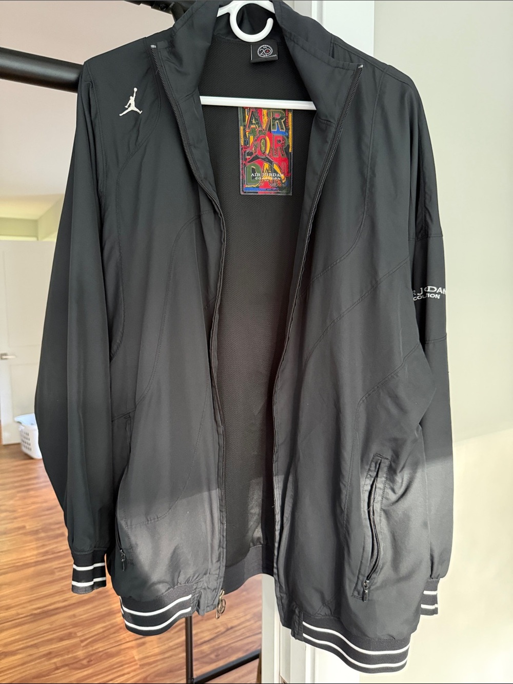 Air Jordan 2005 Collection 20th Anniversary Retro Training Jacket, Men’s Medium